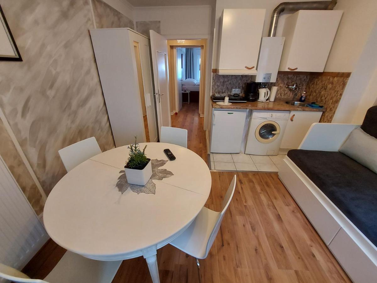 Vintage Apartment Cologne Extérieur photo
